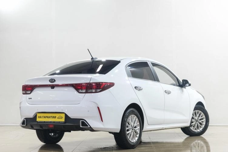 KIA Rio 6 из 6