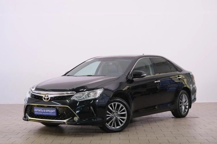 Toyota Camry 3 из 6