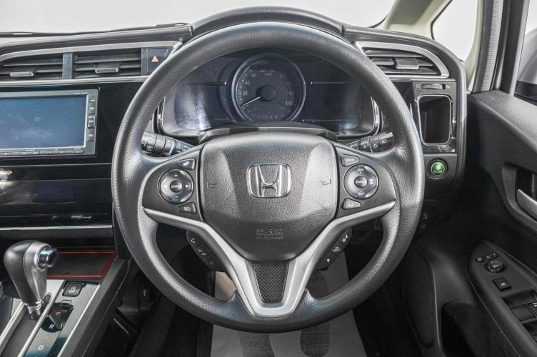 Honda Shuttle 13 из 25