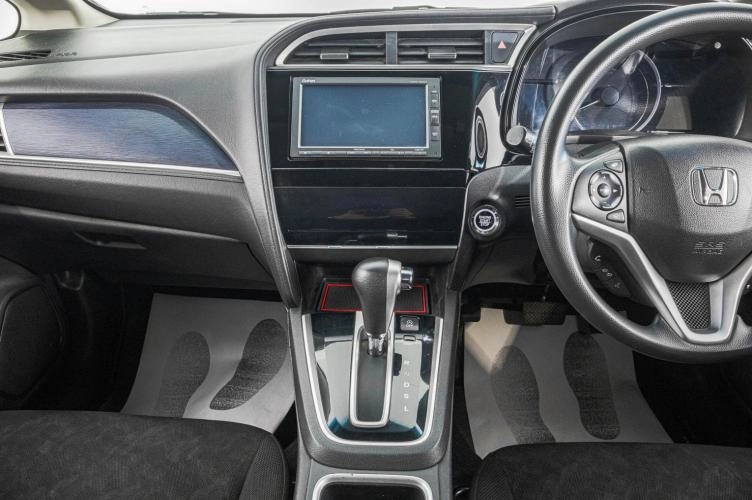 Honda Shuttle 17 из 25