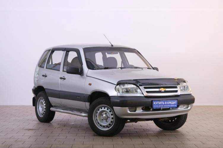 Chevrolet Niva 1 из 6