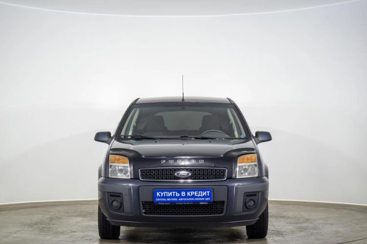 Ford Fusion 2 из 6