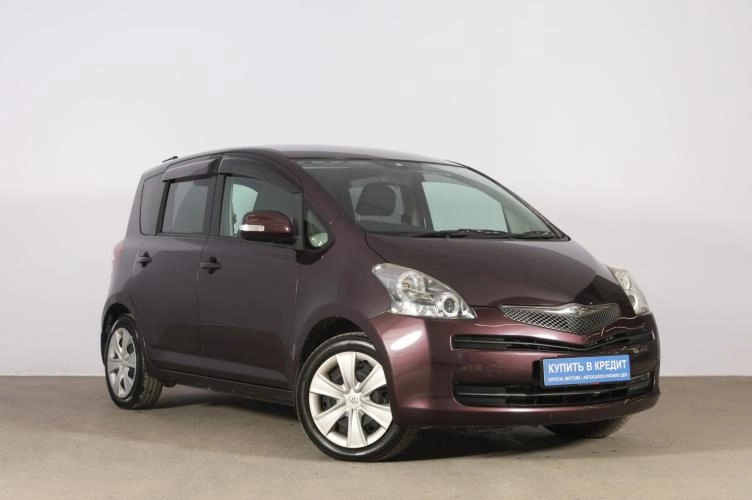 Toyota Ractis 1 из 6