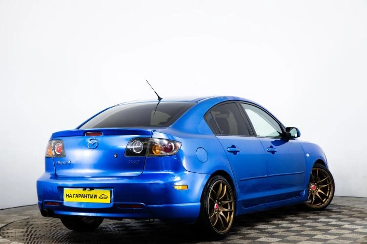 Mazda 3 4 из 6
