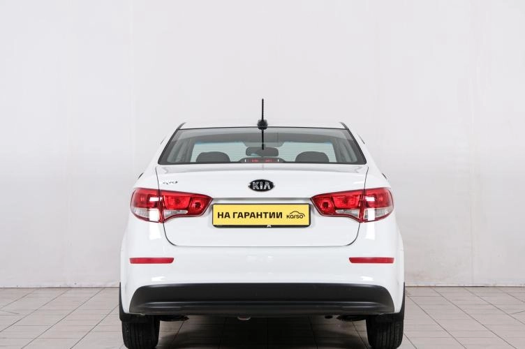 KIA Rio 5 из 6