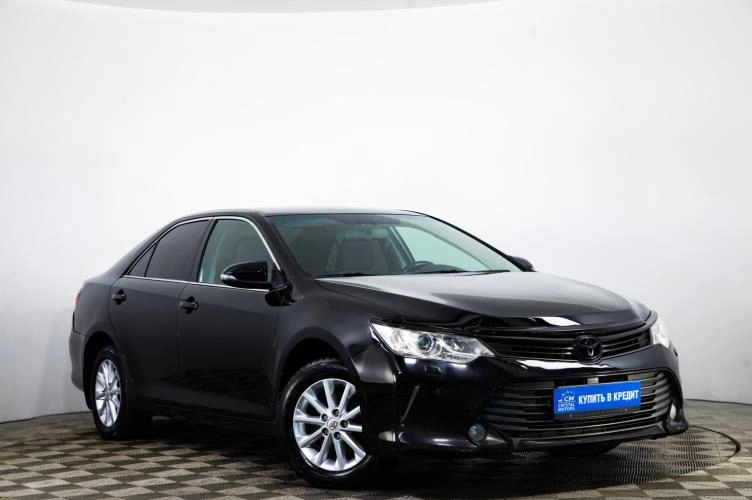 Toyota Camry 1 из 6