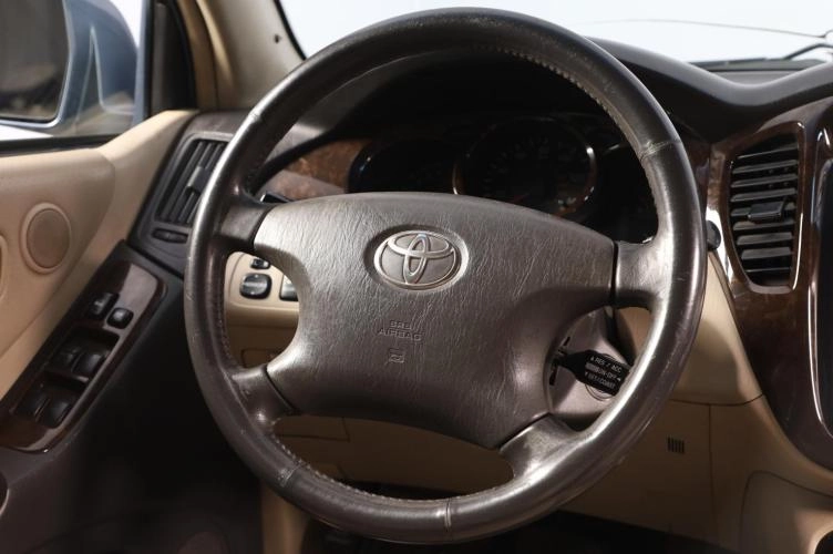 Toyota Highlander 11 из 16