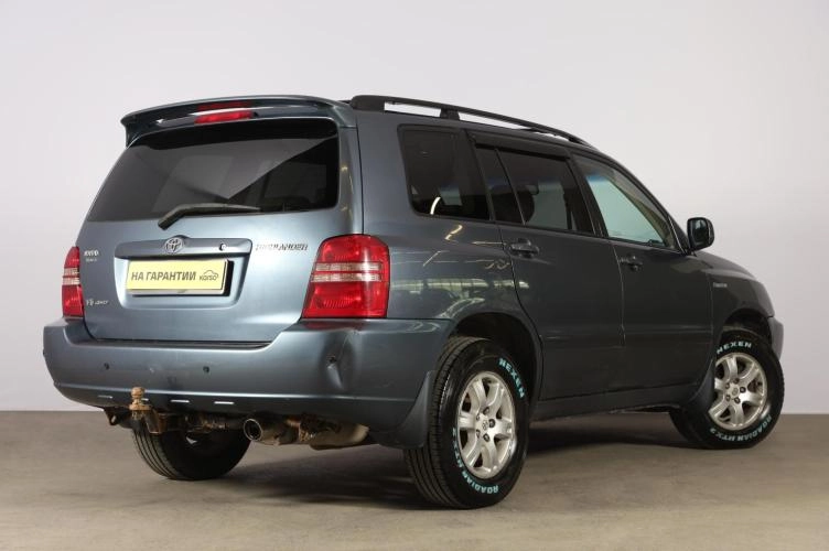 Toyota Highlander 6 из 6
