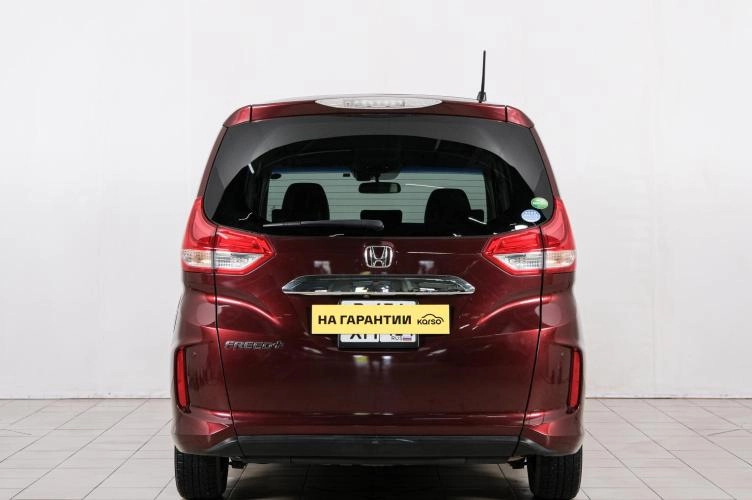 Honda Freed 5 из 6