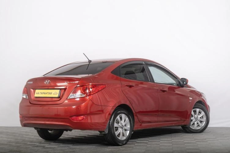 Hyundai Solaris 6 из 6