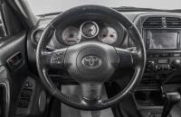 Toyota RAV4 13 из 24