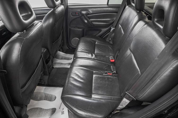 Toyota RAV4 22 из 24