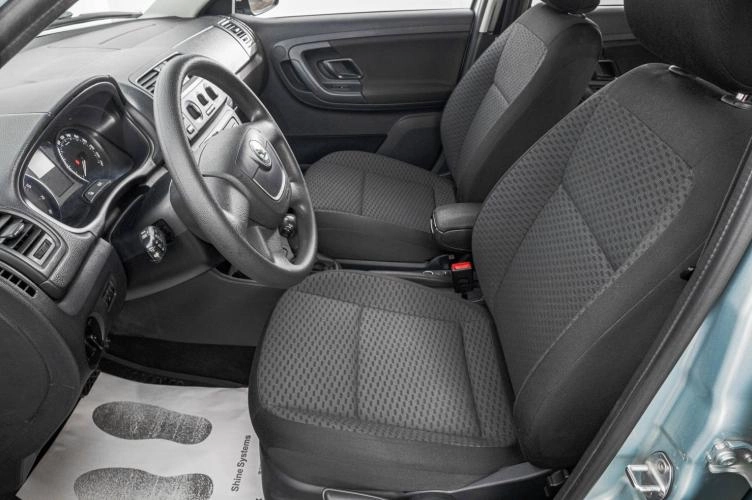 Skoda Fabia 10 из 24