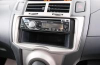 Toyota Vitz 15 из 21