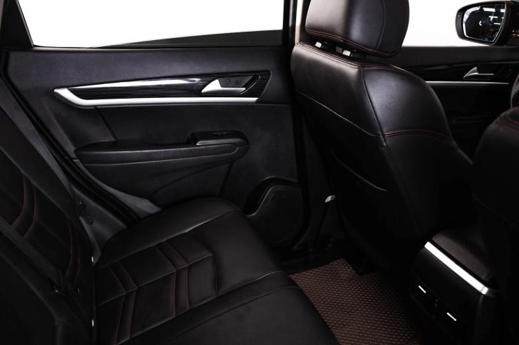Dongfeng AX7 12 из 29