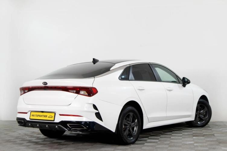 KIA K5 4 из 6