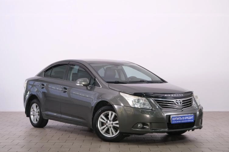 Toyota Avensis 1 из 6