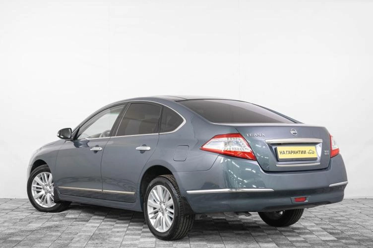 Nissan Teana 4 из 6
