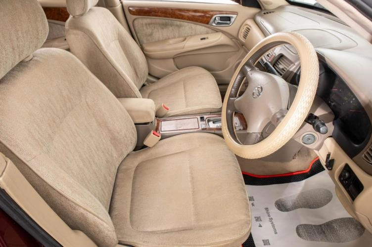 Nissan Bluebird Sylphy 8 из 21