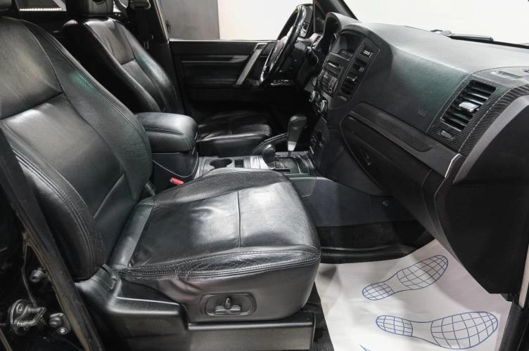 Mitsubishi Pajero 9 из 28