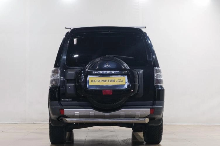 Mitsubishi Pajero 5 из 6