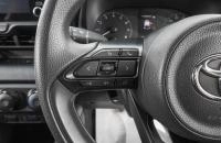 Toyota Yaris 14 из 25