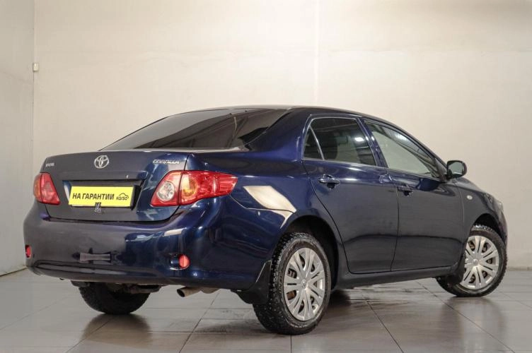 Toyota Corolla 6 из 6