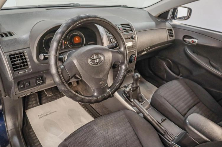 Toyota Corolla 7 из 15
