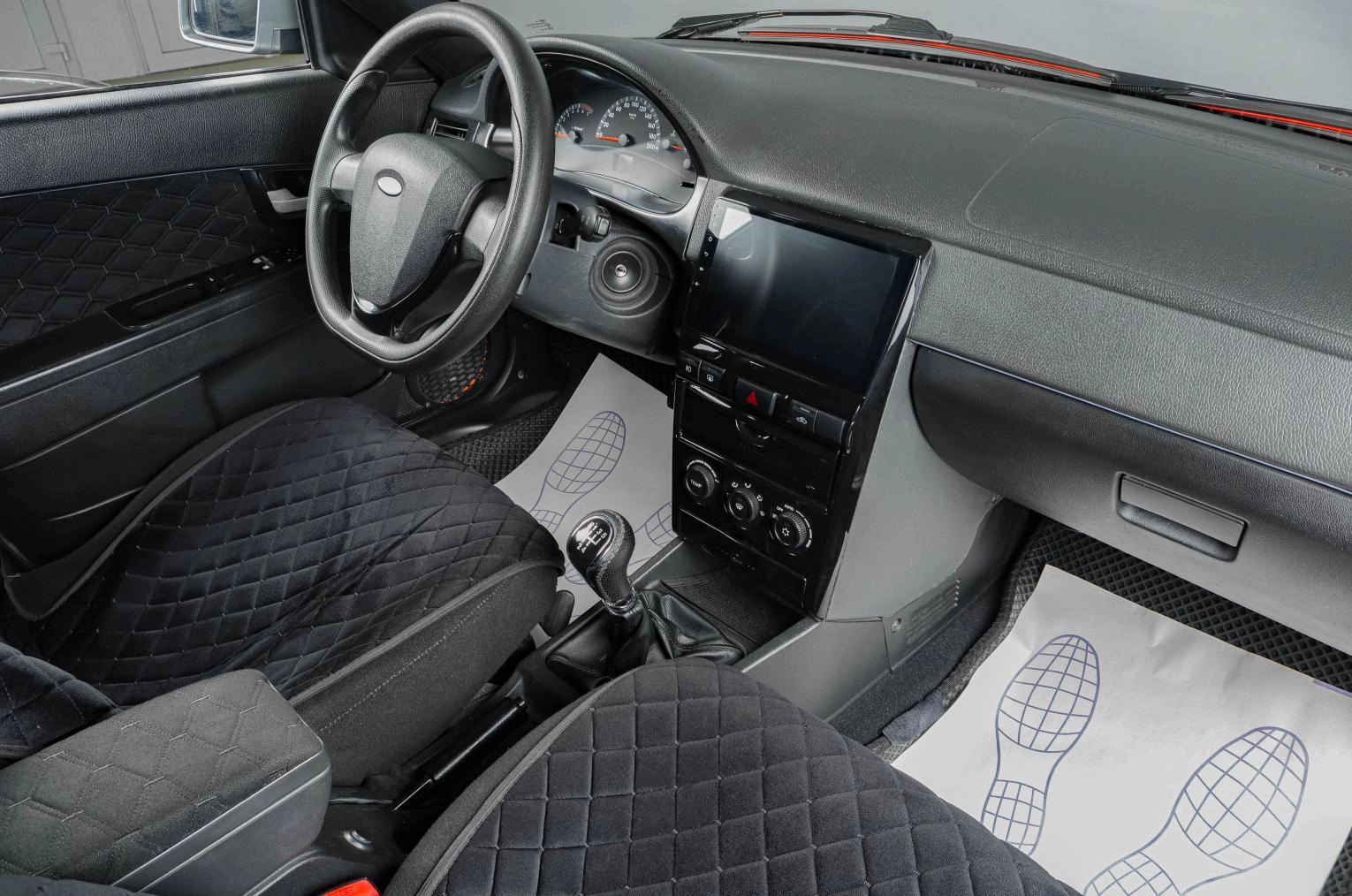 ВАЗ (LADA) Priora 10 из 16