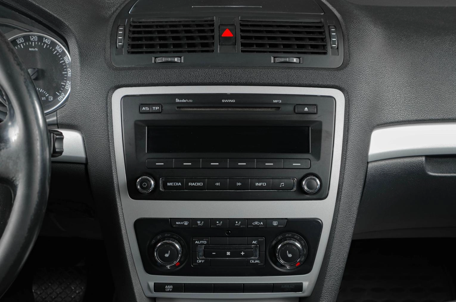 Skoda Octavia 14 из 16