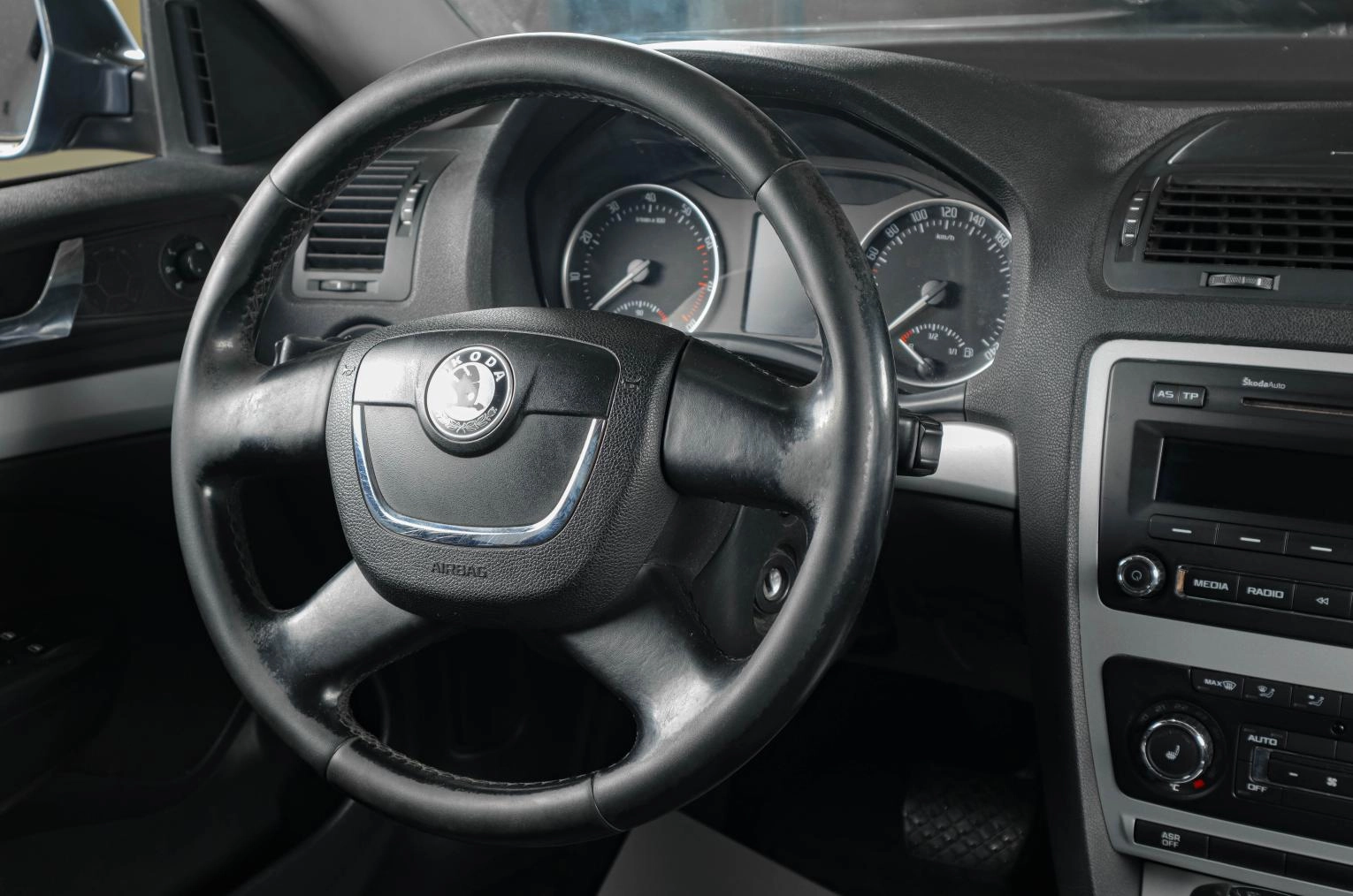 Skoda Octavia 11 из 16