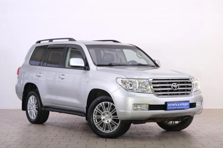 Toyota Land Cruiser 1 из 6