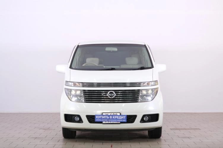 Nissan Elgrand 2 из 6