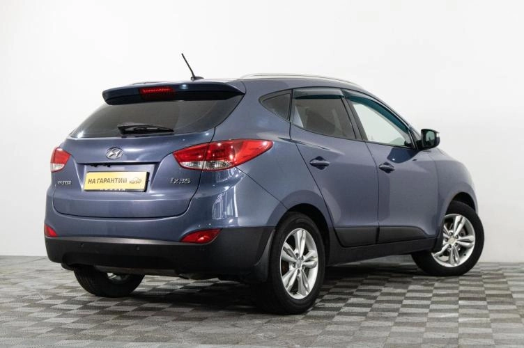 Hyundai ix35 6 из 6