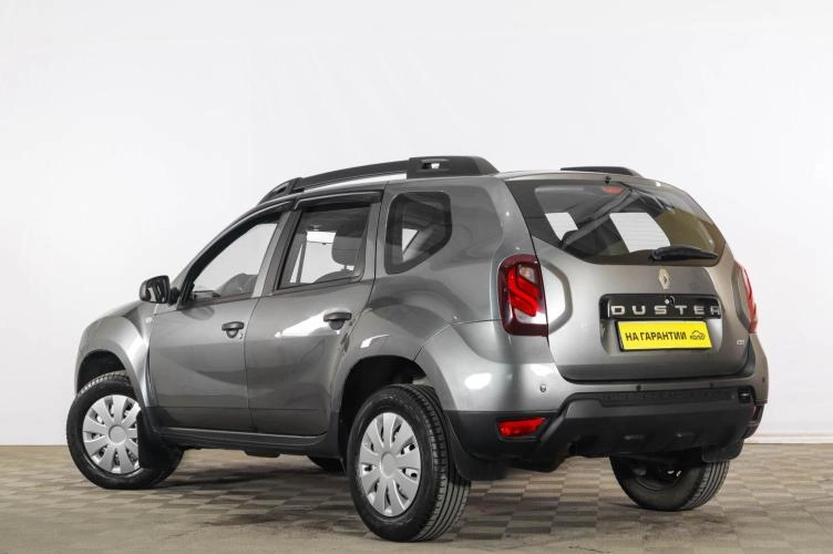 Renault Duster 4 из 6