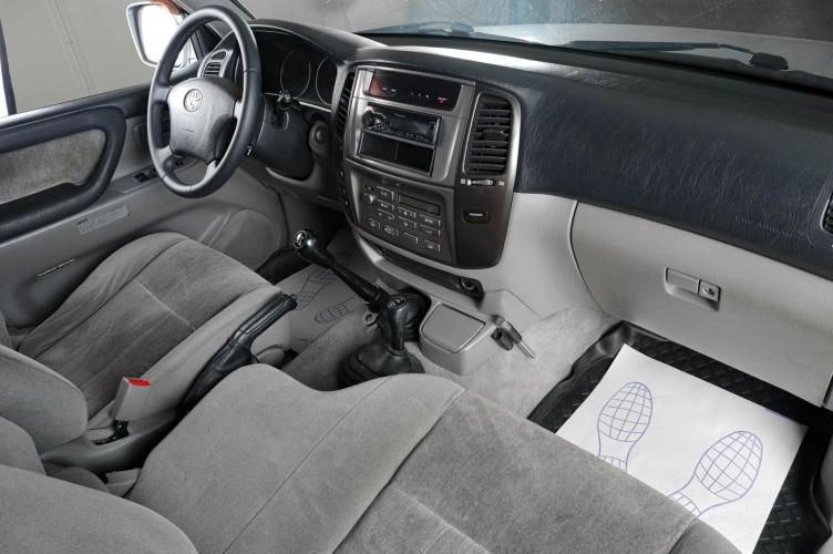 Toyota Land Cruiser 10 из 17