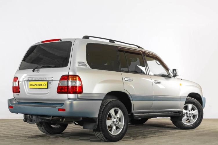 Toyota Land Cruiser 6 из 6