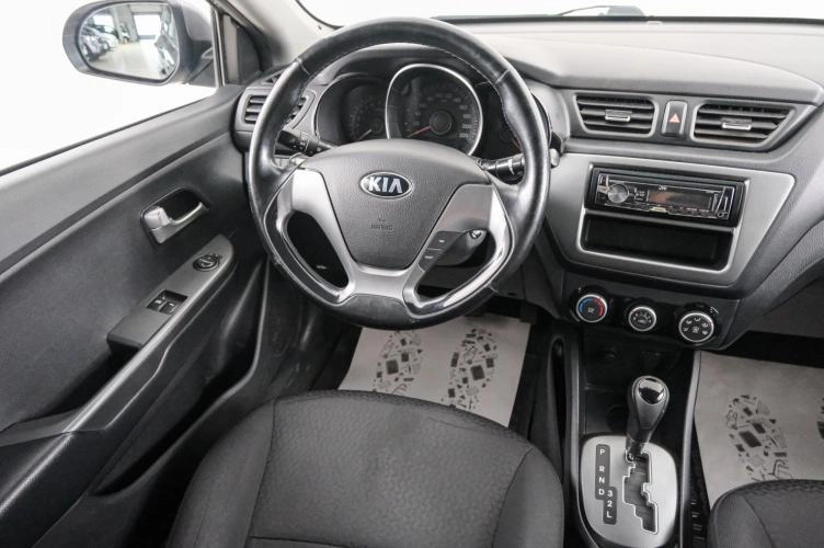 KIA Rio 9 из 23