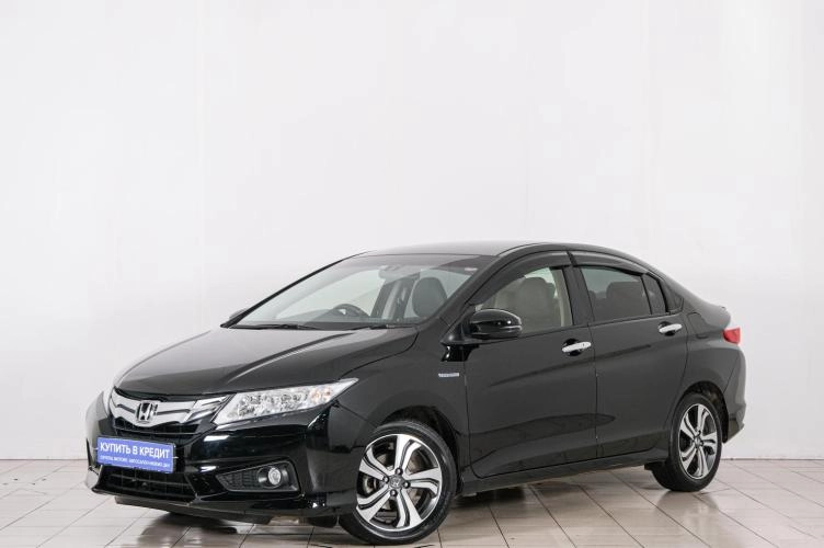 Honda Grace 3 из 6