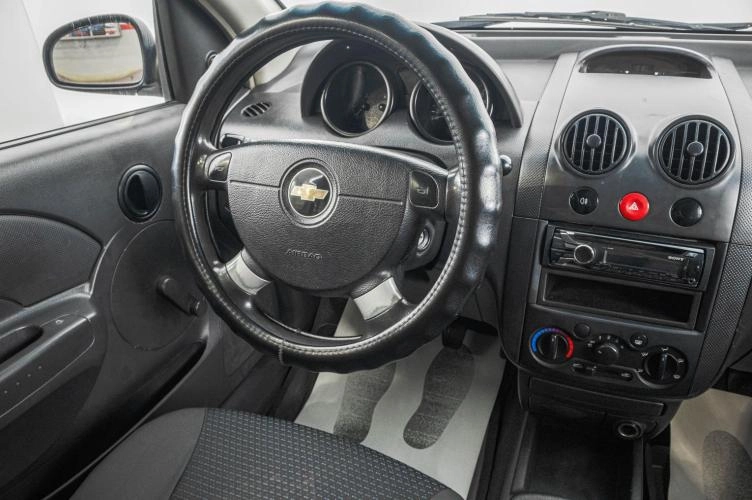 Chevrolet Aveo 13 из 22