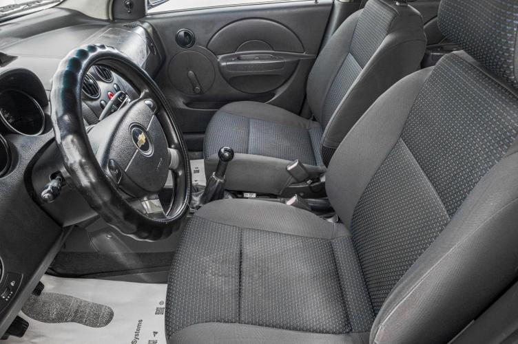 Chevrolet Aveo 10 из 22