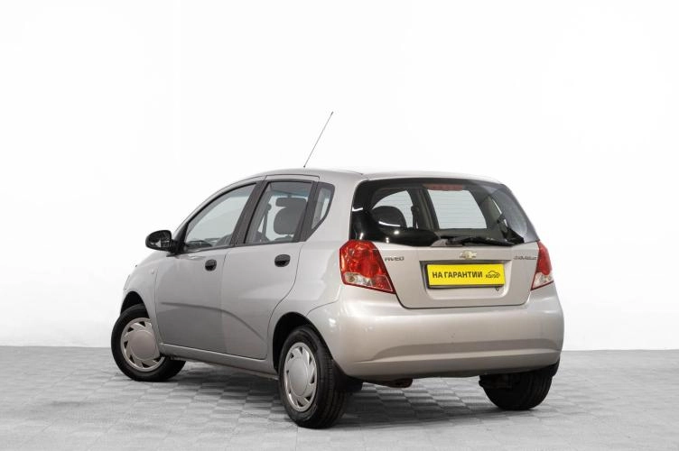 Chevrolet Aveo 6 из 6