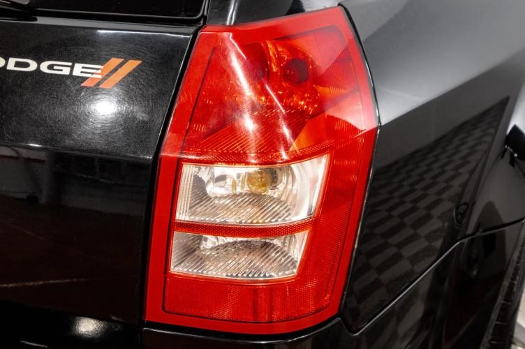 Dodge Magnum 8 из 23