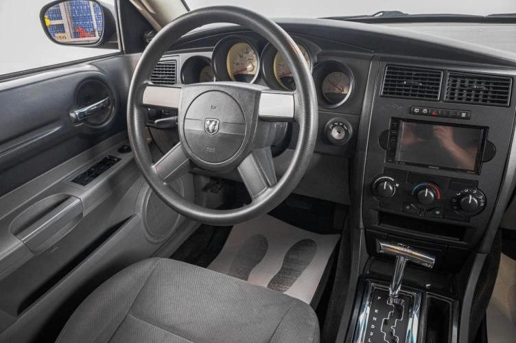 Dodge Magnum 15 из 23