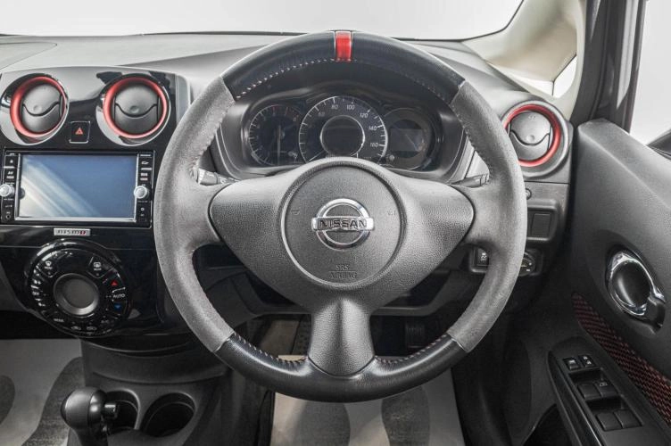 Nissan Note 13 из 25