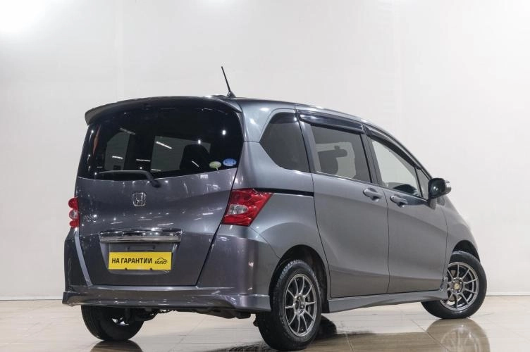 Honda Freed 6 из 6