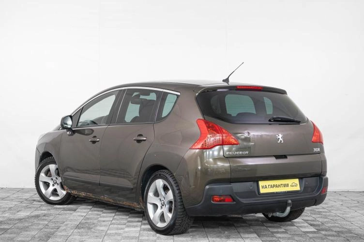Peugeot 3008 4 из 6