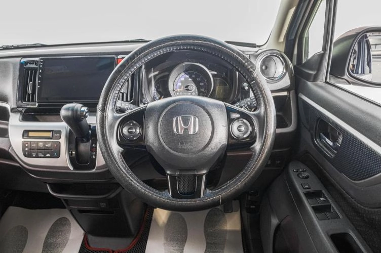 Honda N-WGN 13 из 25