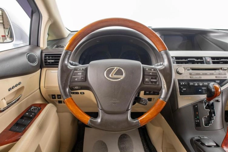 Lexus RX 16 из 32