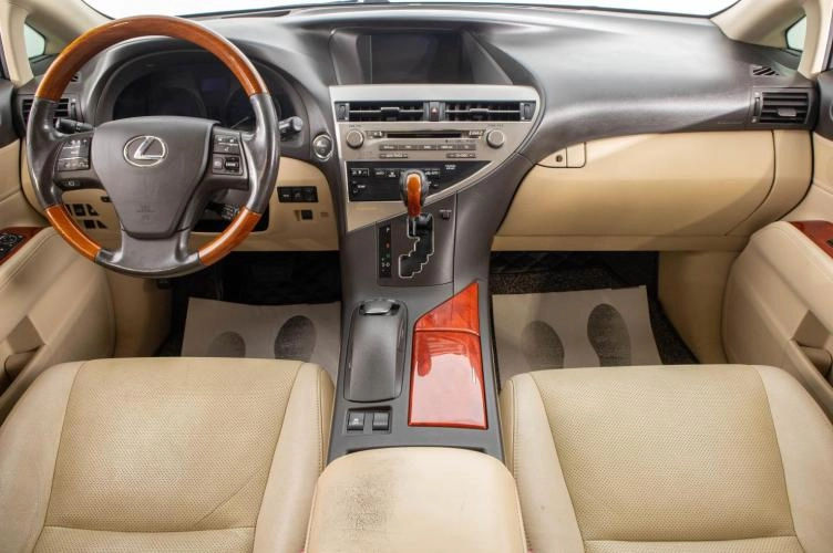 Lexus RX 9 из 32